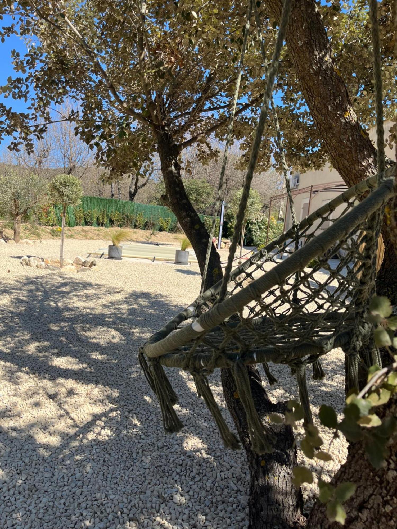 شقة L'Amanderaie Piscine Privee A Cote De Lourmarin Luberon كادينيت المظهر الخارجي الصورة